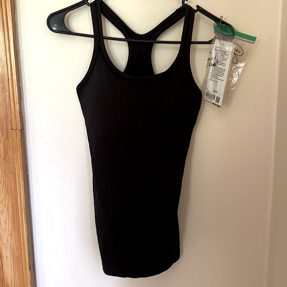 NWT Lululemon Ebb to Street Tank, Black, Size 4